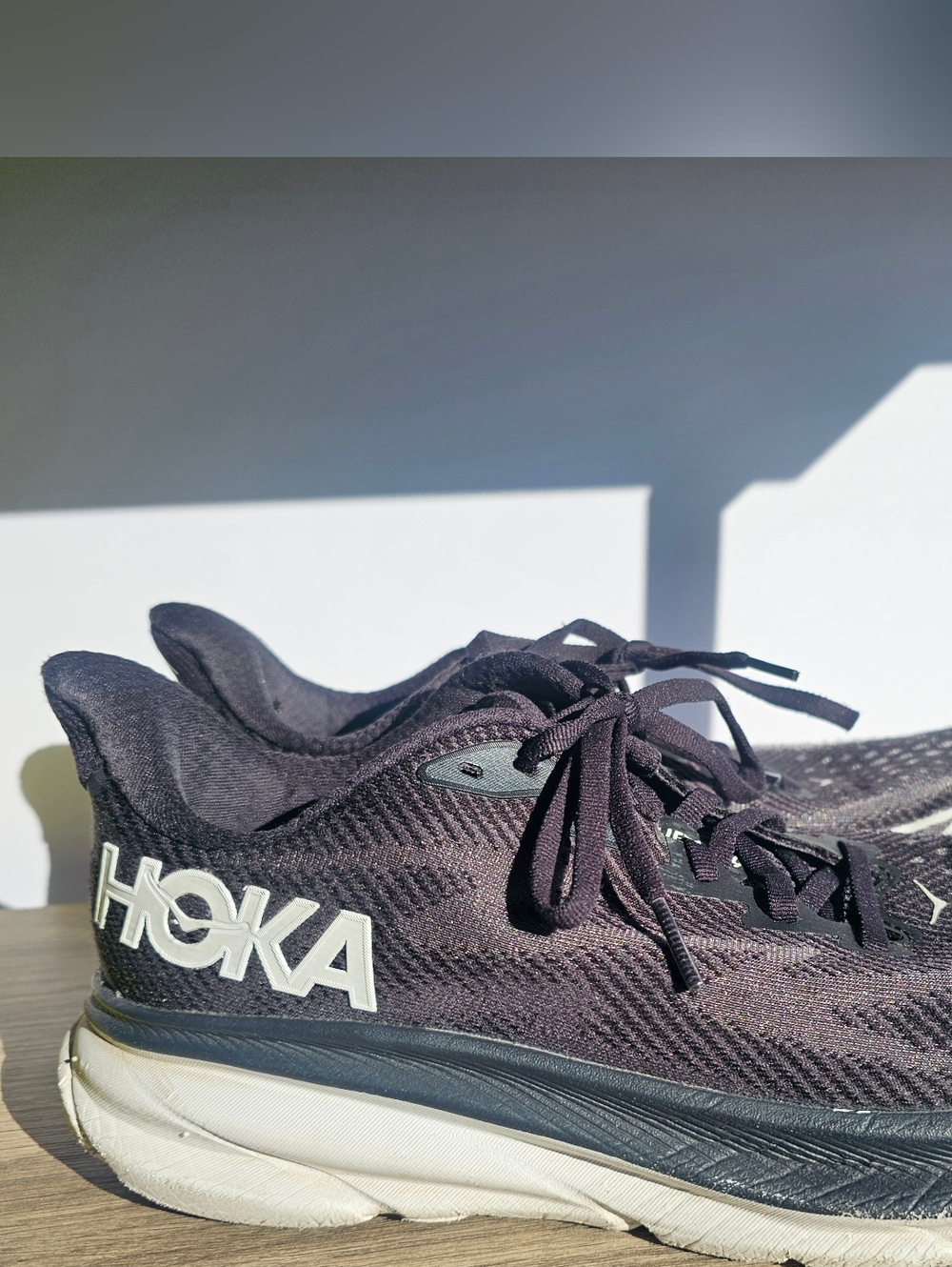 HOKA Clifton9 Black/White Running Walking Comfy Work Gym Sneakers Men's Size 8.5